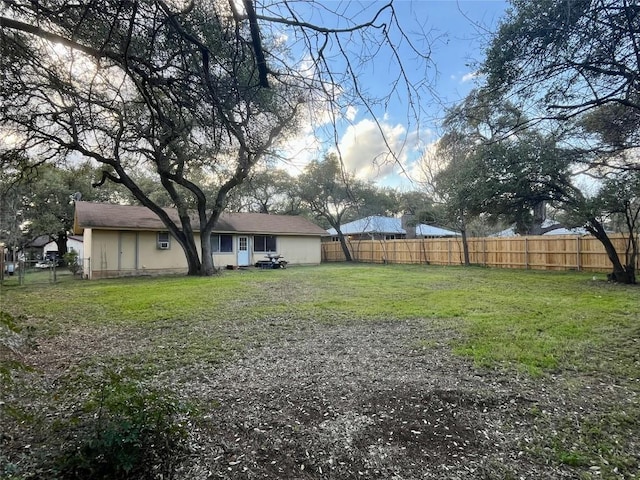 view of yard featuring fence