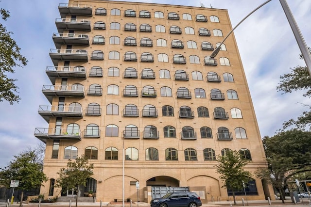 507 Sabine St Unit 1010, Austin, TX 78701 - view of apartment building / complex
