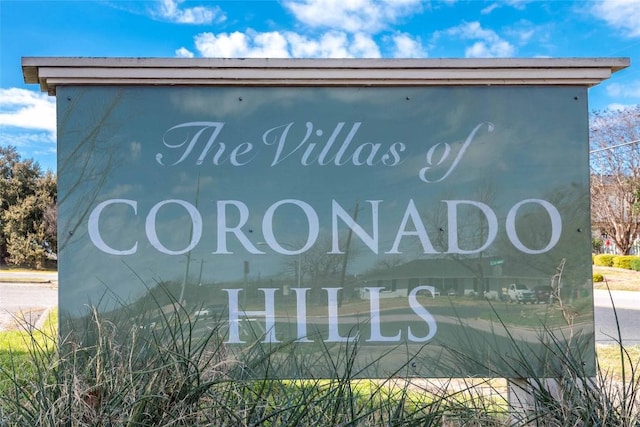 7215 Coronado Cir, Austin, TX 78752 - view of community sign