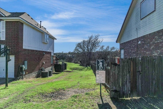 5908 Taylor Draper Cv, Austin, TX 78759 - view of yard