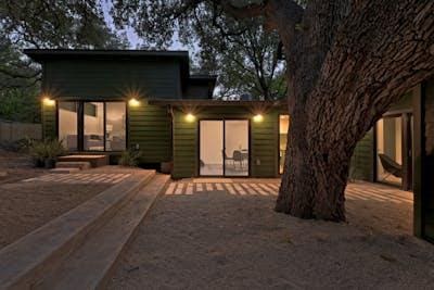 2703 Pegram Ave, Austin, TX 78757 - rear view of property