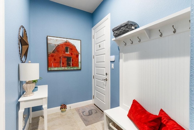 mudroom featuring baseboards