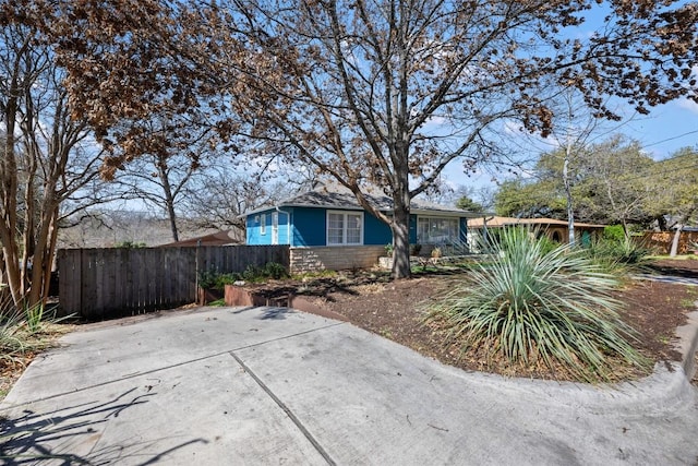 exterior space featuring fence