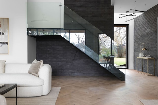 1704 Newton St, Austin, TX 78704 - building lobby featuring a high ceiling