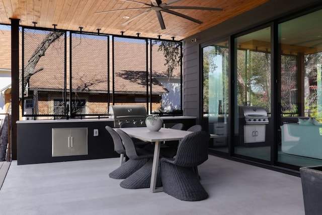 1704 Newton St, Austin, TX 78704 - view of sunroom / solarium
