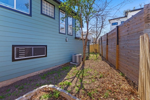 2702 S 2nd St Unit 1 & 2, Austin, TX 78704 - view of fenced backyard