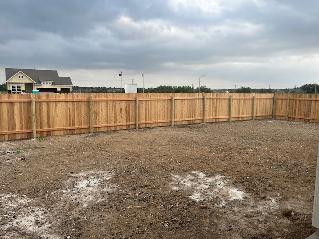 503 Ansley Ct, Taylor, TX 76574 - view of fenced backyard