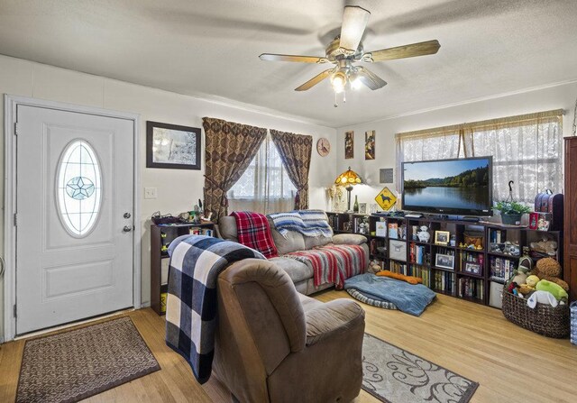 815 Cypress Ln, Cottonwood Shores, TX 78657 - photo 4