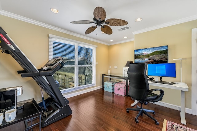 office space featuring baseboards, visible vents, wood finished floors, crown molding, and recessed lighting