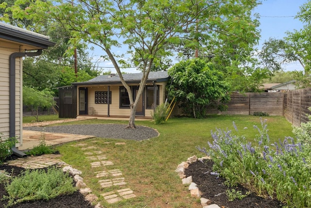 4810 Enchanted Ln, Austin, TX 78745 - view of yard