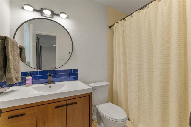 full bath with toilet, a textured wall, decorative backsplash, and vanity