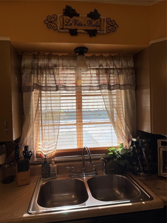 1804 Davis St, Taylor, TX 76574 - kitchen view of a sink
