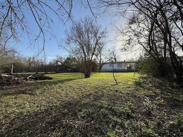 1804 Davis St, Taylor, TX 76574 - view of green lawn