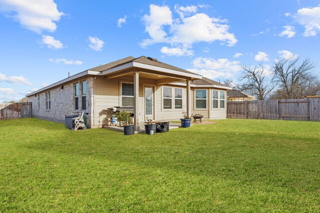 709 E St, Hutto, TX 78634 - photo 28