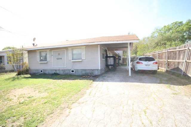 5204 Guadalupe St, Austin, TX 78751 - manufactured / mobile home with driveway