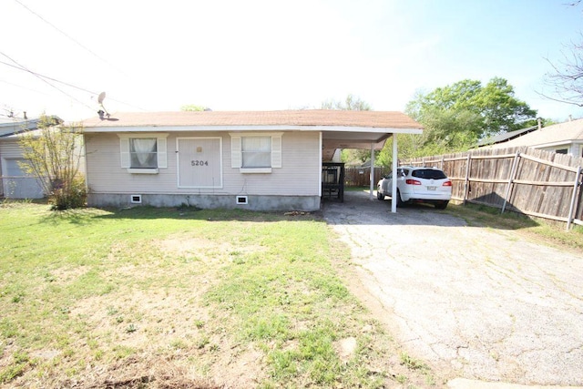 5204 Guadalupe St, Austin, TX 78751 - view of front facade with driveway and an attached carport