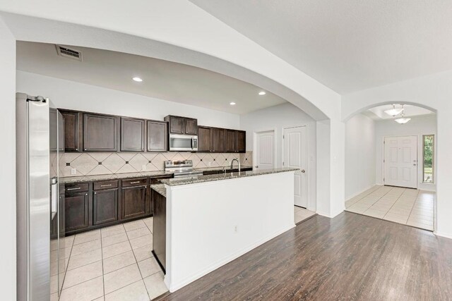 18800 Leigh Ln, Pflugerville, TX 78660 - photo 17