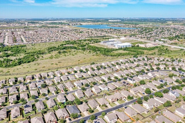 18800 Leigh Ln, Pflugerville, TX 78660 - photo 4