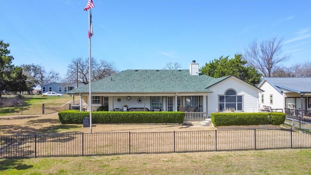20531 Highland Lake Dr, Lago Vista, TX 78645 - view of front of property featuring a chimney