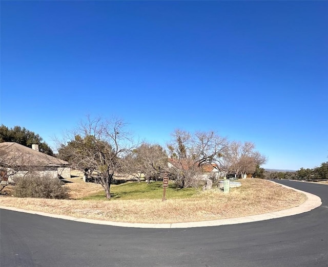 Listing photo 2 for 2701 Aurora, Horseshoe Bay TX 78657