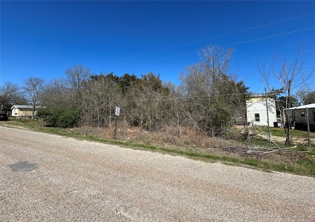 Listing photo 2 for 0 Flint Ridge St, Bastrop TX 78602