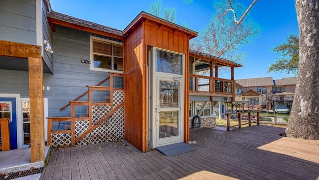 331 Grandview Dr, Horseshoe Bay, TX 78657 - view of wooden terrace