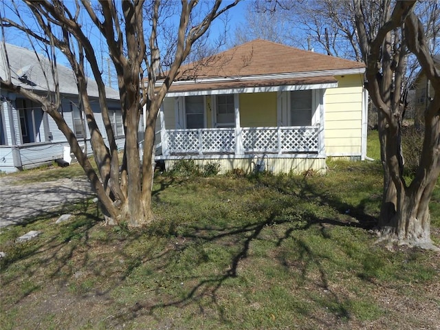 view of front of house featuring a porch