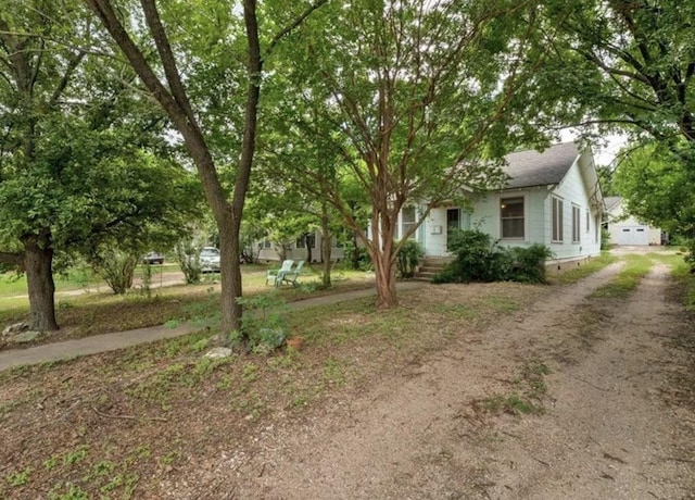 view of front of house featuring crawl space