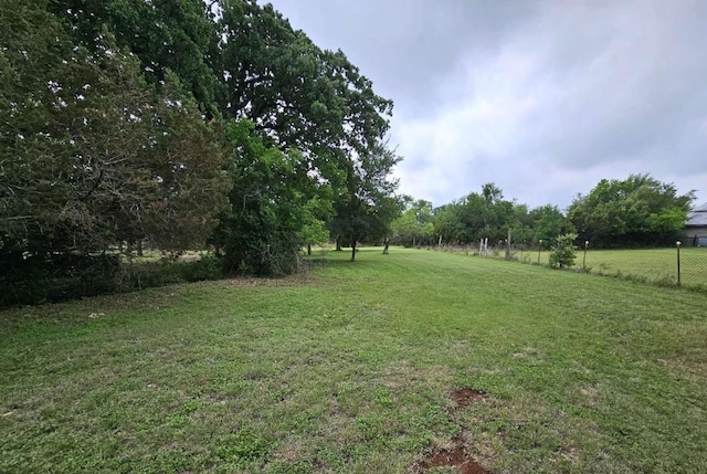 107 Patricia Rd, Georgetown, TX 78628 - view of yard