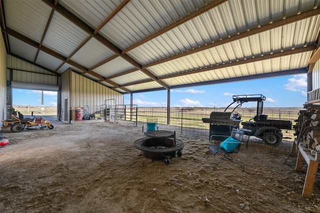 700 County Road 466, Elgin, TX 78621 - view of garage