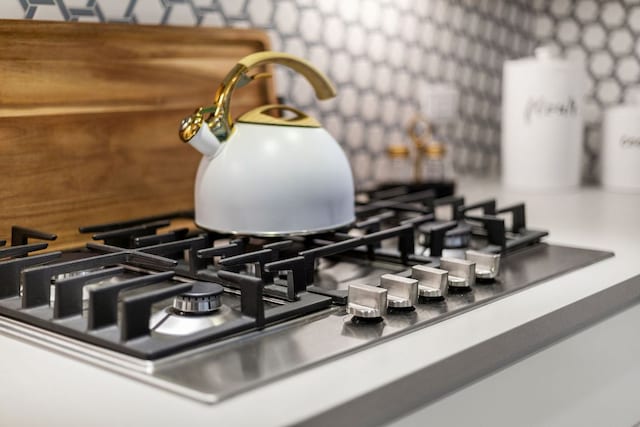 900 S 2nd St Unit 23, Austin, TX 78704 - kitchen view of stainless steel gas cooktop