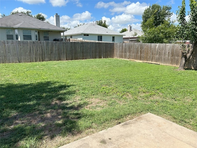 304 Watergate Way, Hutto, TX 78634 - view of yard featuring a fenced backyard