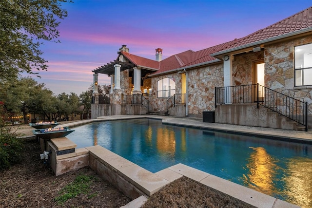 view of outdoor pool