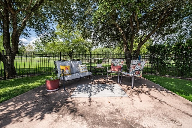 194 Brushy Creek Trl, Hutto, TX 78634 - view of patio