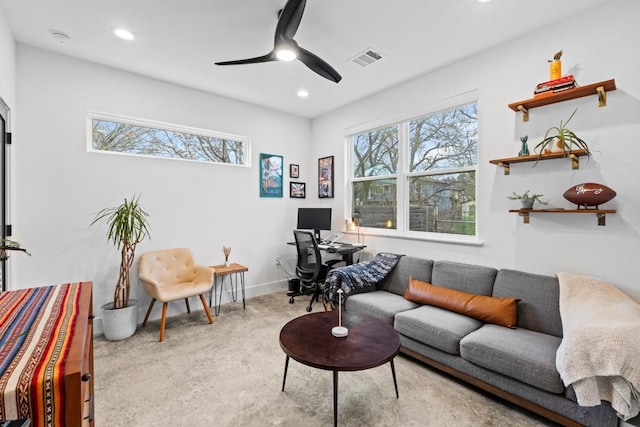 carpeted living room featuring visible vents, recessed lighting, baseboards, and ceiling fan