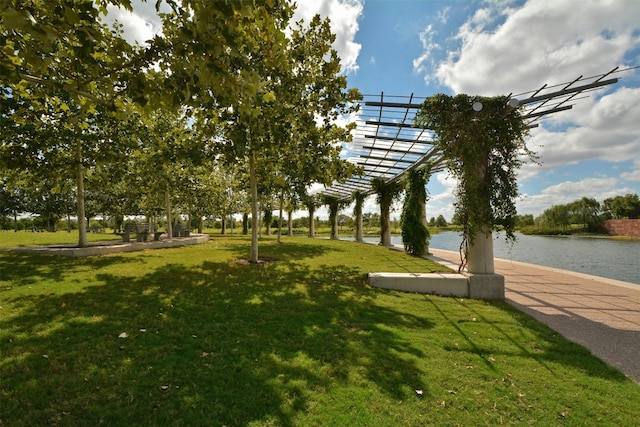 2505 Moreno St, Austin, TX 78723 - surrounding community featuring a yard and a water view