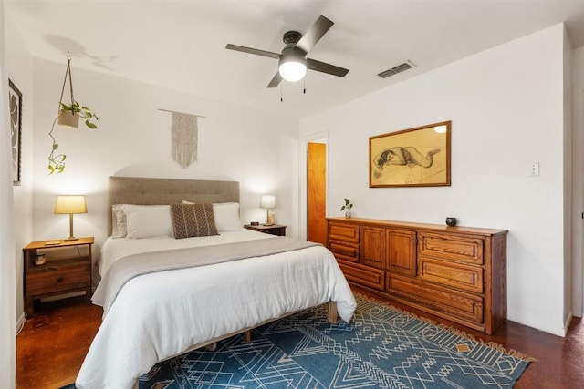 bedroom featuring visible vents, ceiling fan, and baseboards