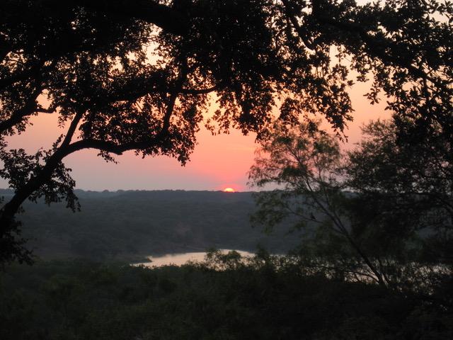 409 Kendall Rd, Spicewood, TX 78669