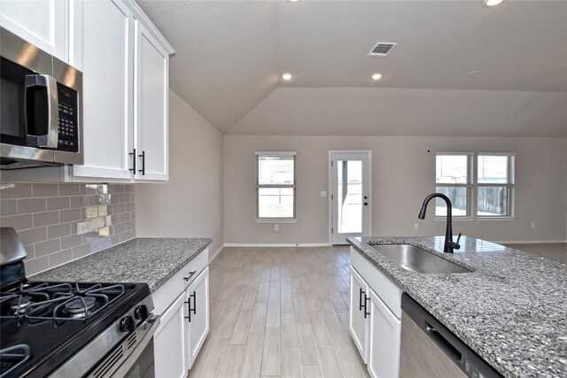 132 Periwinkle Ln, Bastrop, TX 78602 - photo 12