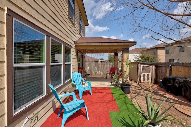 view of patio featuring a fenced backyard