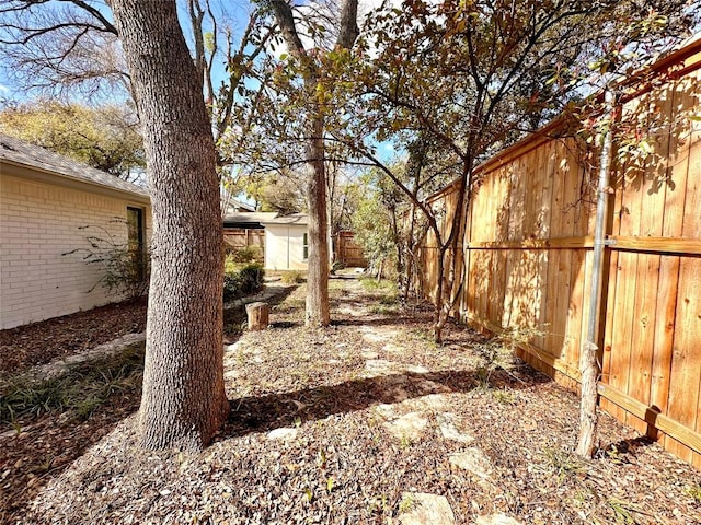 11740 D K Ranch Rd, Austin, TX 78759 - view of yard