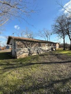 102 Masonic Dr, Elgin, TX 78621 - view of home's exterior