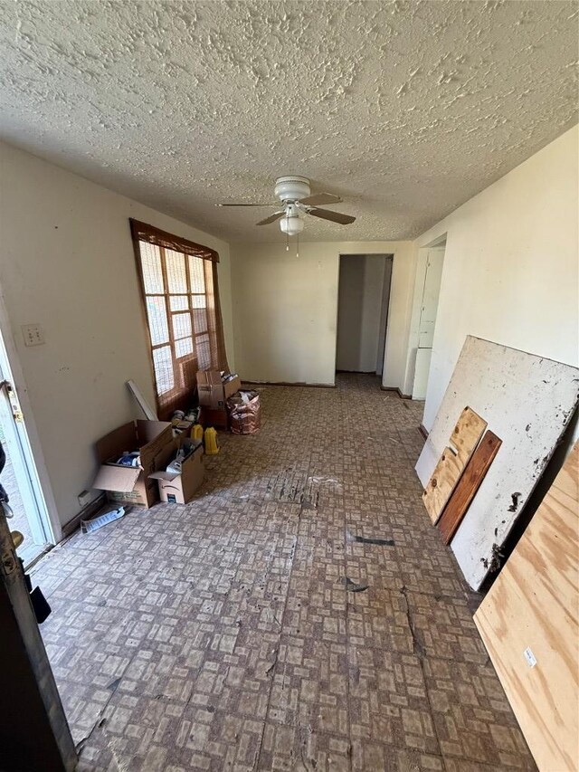 102 Masonic Dr, Elgin, TX 78621 - photo 6