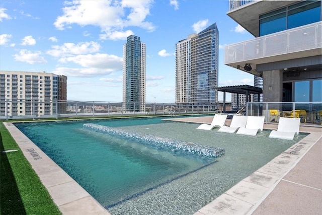222 W Ave Unit 2806, Austin, TX 78701 - view of community pool