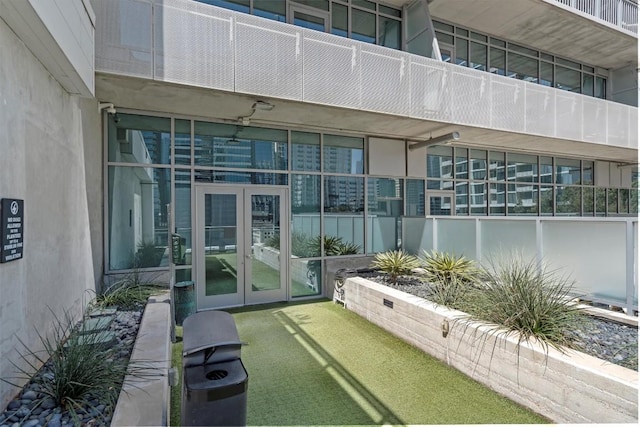222 W Ave Unit 2806, Austin, TX 78701 - sunroom with french doors