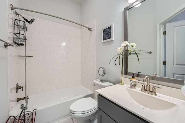 107 Lemuel Crawford Trl, Bastrop, TX 78602 - bathroom featuring a textured wall, vanity, and shower / washtub combination
