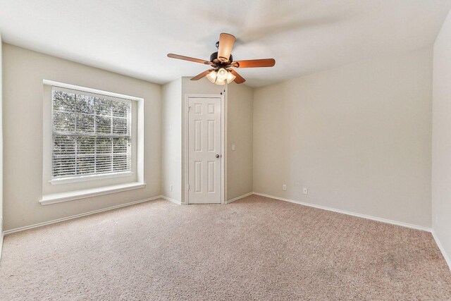 3998 Lord Byron Cir, Round Rock, TX 78664 - photo 24