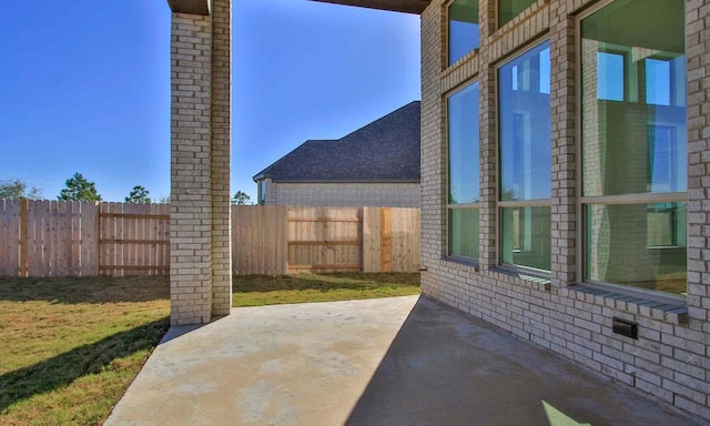121 Poole Ln, Liberty Hill, TX 78642 - view of patio / terrace