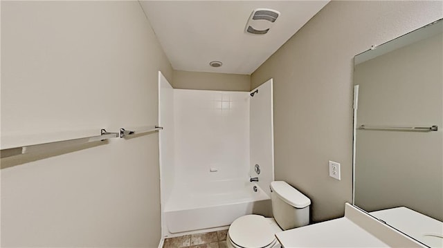 full bath featuring toilet and shower / tub combination