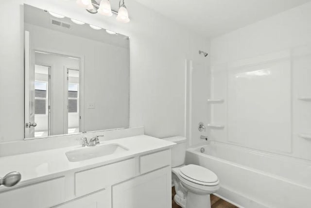 1424 Morris Loop, San Marcos, TX 78666 - full bath featuring toilet, vanity, and shower / tub combination